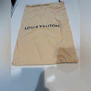 Louis Vuitton Tan Dust Bag like new, Measurements in pics